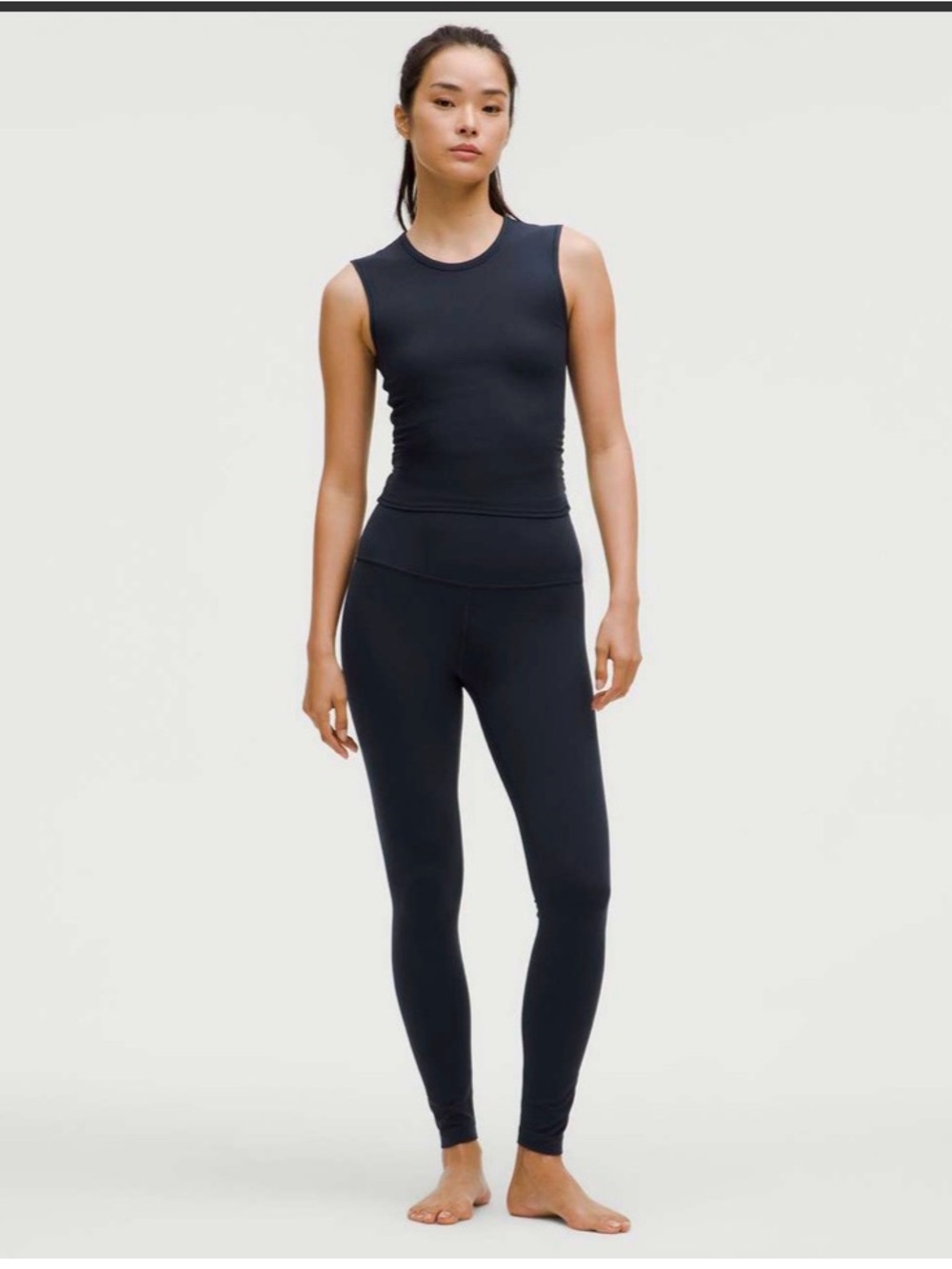 NWT lululemon all it takes back-twist Rib Tank & free tote
size 8 - Picture 3 of 9